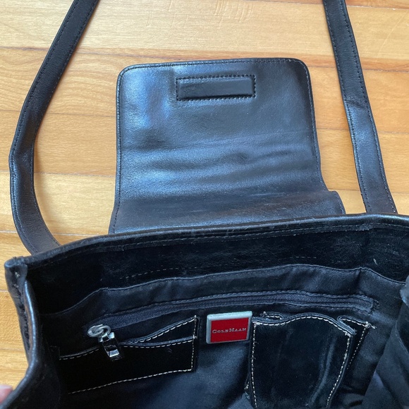 Fab COLE HAAN Black Leather Shoulder Bag - Picture 5 of 9